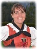 Jugendbetreuerin des Trachtenverein Völs Annemarie Schatz Kontaktadresse Jugendbetreuerin Trachtenverein Völs