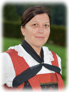 Ausschussmitglied Trachtenverein Völs Lydia Kuen Kassier-Stellvertreterin Trachtenverein Völs Lydia Kuen